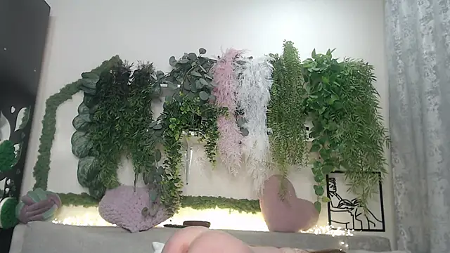 scyrim2 online show from March 11, 2025, 5:13 pm