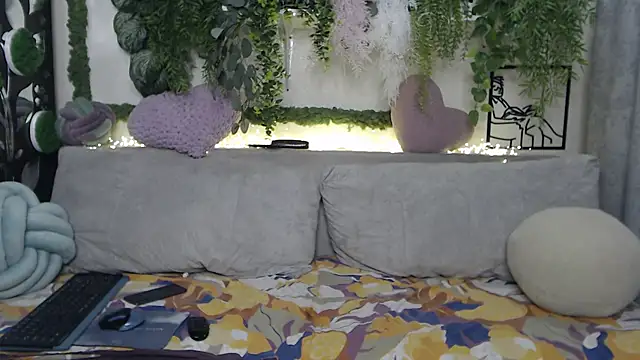 scyrim2 online show from March 18, 2025, 4:15 pm