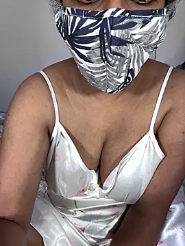 ArathyNambyarMallu online show from September 26, 2025, 5:50 pm