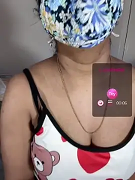 ArathyNambyarMallu online show from April 27, 2026, 8:45 am