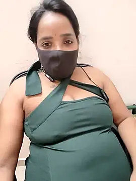 Lolitatamil online show from May 7, 2026, 7:19 pm