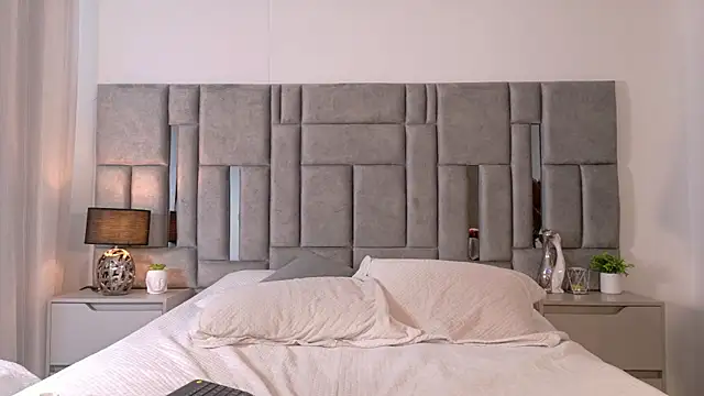 Karla Hudsson online show from February 12, 2026, 1:39 pm