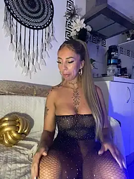 CheekyChels online show from March 18, 2025, 6:04 pm