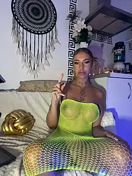 CheekyChels online show from March 19, 2025, 4:34 pm