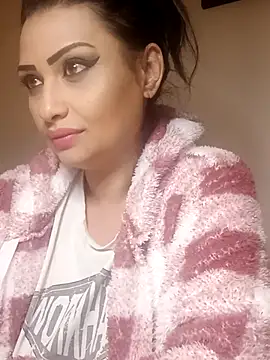 rosse26830 online show from March 31, 2026, 7:03 pm