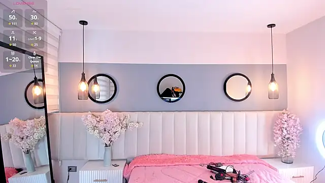 chelsea bolton  online show from April 17, 2026, 12:19 pm