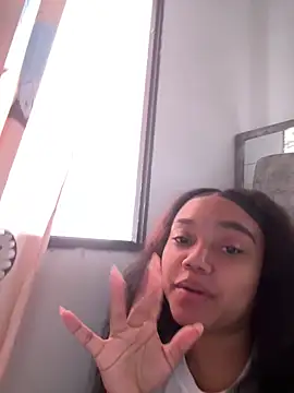 JasmineRose7 online show from April 13, 2026, 2:44 pm