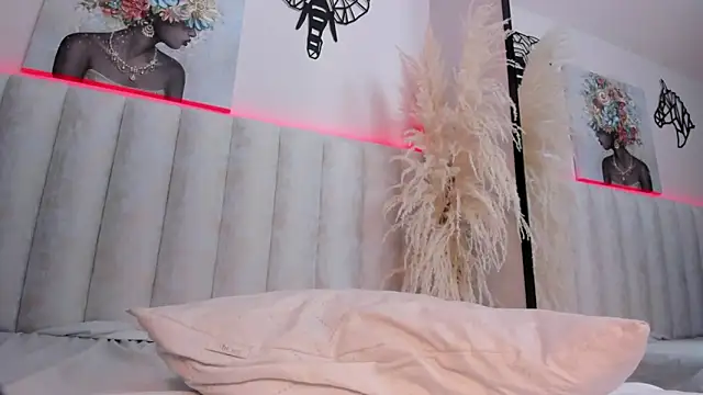  Cristal Collins online show from January 18, 2025, 11:22 pm