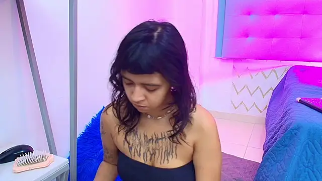 gabriela cortez online show from September 9, 2025, 12:59 pm