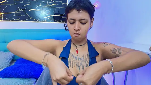 gabriela cortez online show from October 3, 2025, 12:13 pm