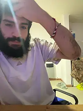 prawwwww online show from May 12, 2026, 1:36 am