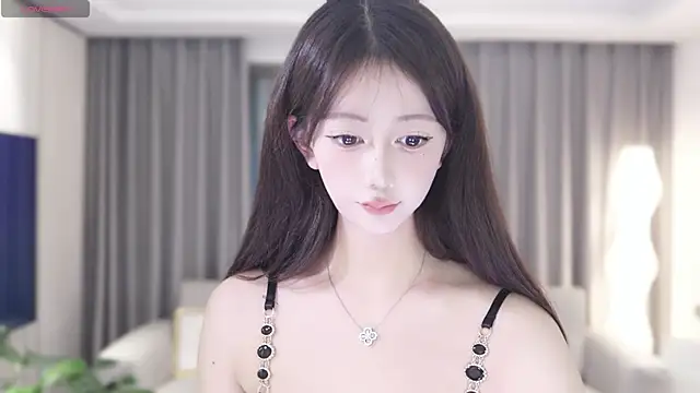 Snapshot of Olga_16888 chatting on October 21, 2025, 9:43 am Olga 16888 online show from October 21, 2025, 9:43 am