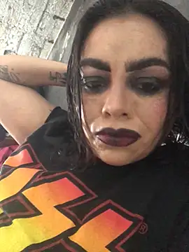 lashula online show from September 20, 2025, 8:43 pm