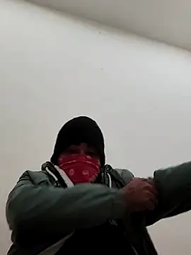 Snapshot of 13lusty chatting on January 17, 2025, 9:28 am 13lusty online show from January 17, 2025, 9:28 am