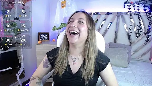 NyxAndria 1 online show from November 12, 2025, 8:41 pm