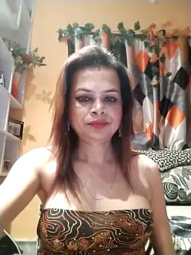 Snapshot of SANA-LEONI chatting on February 13, 2026, 2:57 pm SANA-LEONI online show from February 13, 2026, 2:57 pm