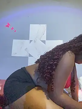 Snapshot of daddysgirly20 chatting on March 28, 2026, 7:13 pm daddysgirly20 online show from March 28, 2026, 7:13 pm