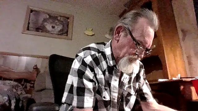 Snapshot of Aldick68 chatting on February 23, 2025, 3:45 am Aldick68 online show from February 23, 2025, 3:45 am