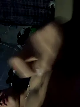 emmarod18 online show from December 18, 2025, 6:52 am