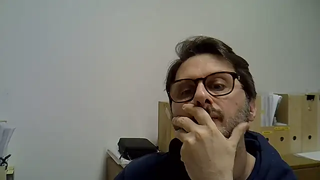 Cellino4 online show from February 11, 2025, 5:07 pm