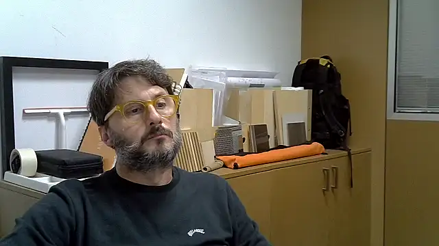 Cellino4 online show from October 17, 2025, 4:20 pm