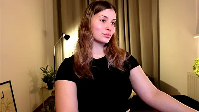 ShyHotNerd online show from January 13, 2025, 5:33 pm