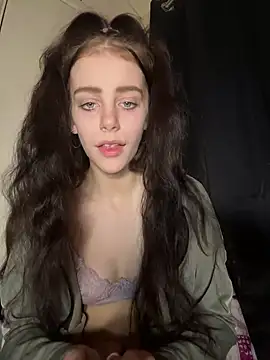 VioletxBlue online show from January 13, 2025, 4:08 pm