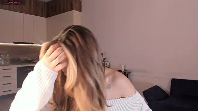 Snapshot of mirann chatting on March 9, 2025, 5:33 am mirann online show from March 9, 2025, 5:33 am