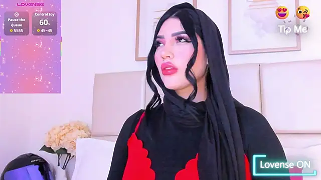 taylorsmiiith  online show from March 21, 2026, 9:18 pm