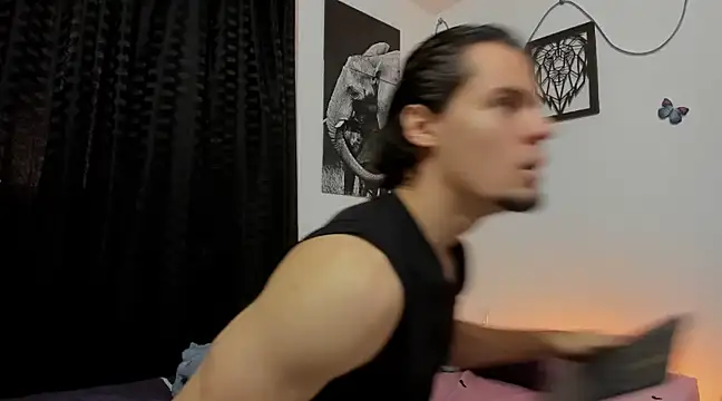 maxi styles online show from February 17, 2025, 8:36 pm