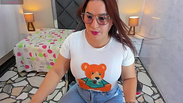 CamyMature online show from January 27, 2025, 6:09 pm