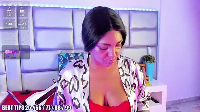 LovelyNickii online show from February 17, 2026, 12:56 pm