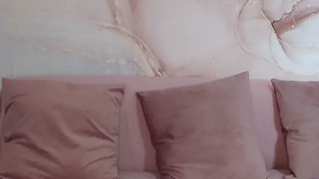 SweetChyou online show from February 2, 2026, 7:51 am