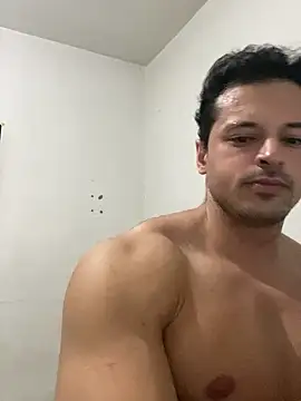 Lucasfit24 online show from January 22, 2025, 11:21 pm