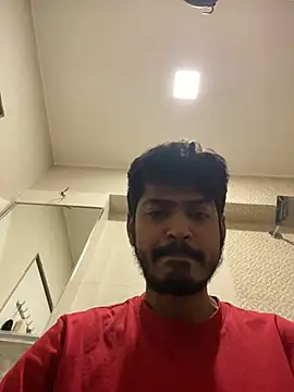 cute modell online show from January 14, 2025, 3:01 am