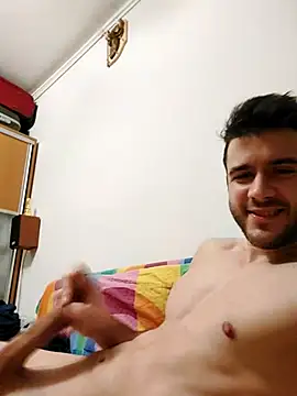 Snapshot of Razzfabz chatting on November 8, 2025, 11:47 pm Razzfabz online show from November 8, 2025, 11:47 pm