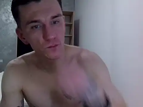 NathanNate0410 online show from January 14, 2025, 11:16 pm