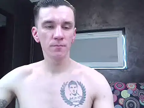 NathanNate0410 online show from March 14, 2025, 9:43 pm