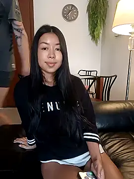 AsianTeen-BigBoops online show from January 14, 2025, 5:30 am