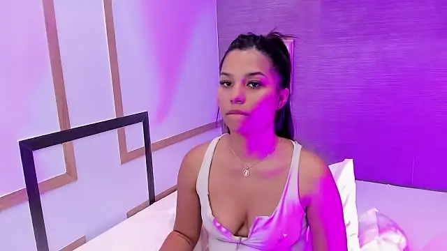 CharlotteGraay online show from March 23, 2025, 1:53 am