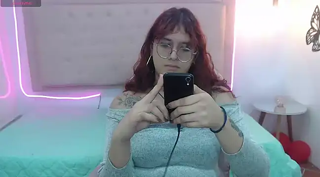 kathepickmanx online show from February 26, 2025, 3:42 am