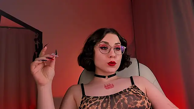 Eva Moss  online show from March 11, 2025, 4:10 am