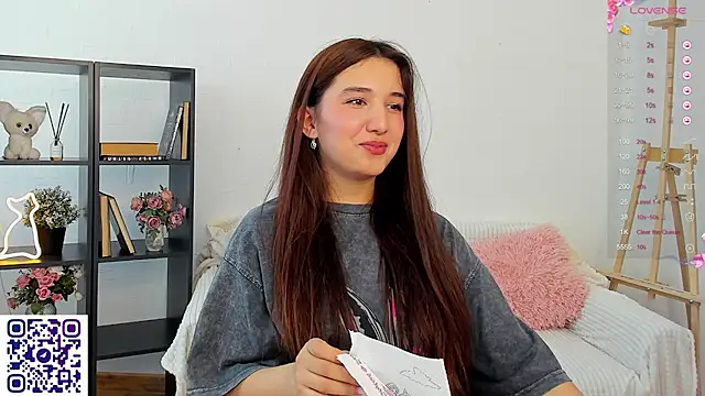 anna elfi online show from February 23, 2025, 5:56 am