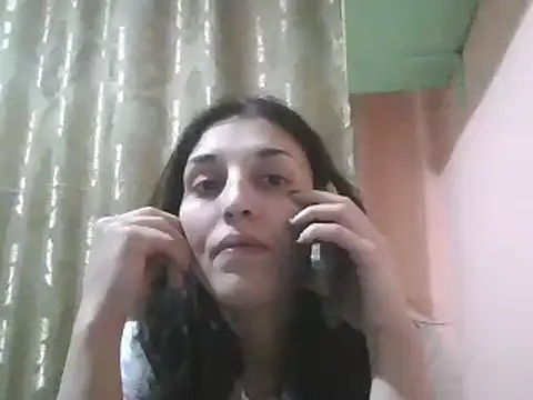 Snapshot of Rosanna_Rennie chatting on January 27, 2025, 6:52 pm Rosanna Rennie online show from January 27, 2025, 6:52 pm