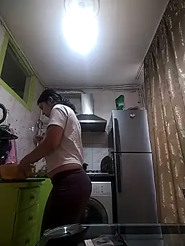 Snapshot of Rosanna_Rennie chatting on March 19, 2025, 10:22 am Rosanna Rennie online show from March 19, 2025, 10:22 am