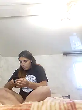 Snapshot of Rosanna_Rennie chatting on September 25, 2025, 12:42 pm Rosanna Rennie online show from September 25, 2025, 12:42 pm