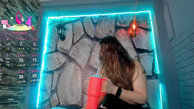 Miiss eva online show from December 1, 2025, 11:26 am