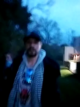 Snapshot of AQuickPhyx chatting on March 15, 2025, 2:35 am AQuickPhyx online show from March 15, 2025, 2:35 am