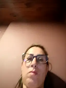 CHARLOTTE 1711 online show from February 25, 2026, 3:27 am