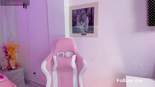 tamy xoo online show from February 17, 2025, 9:08 pm